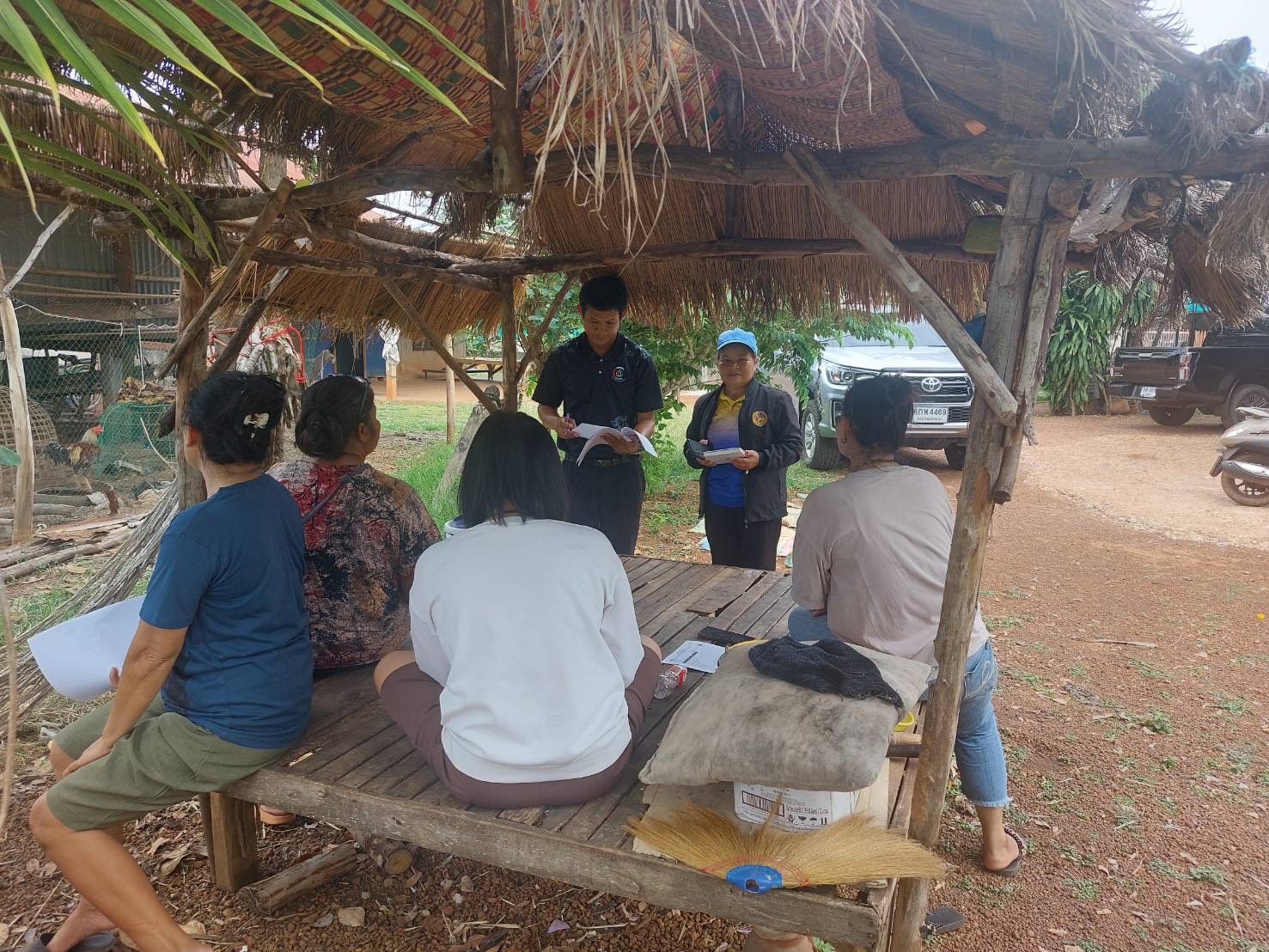 สำนักงานพัฒนาชุมชนอำเภอเมืองสกลนคร: “บริหารจัดการหนี้เกินกำหนดชำระ กองทุนพัฒนาบทบาทสตรี” ในพื้นที่ตำบลฮางโฮง อำเภอเมืองสกลนคร จังหวัดสกลนคร