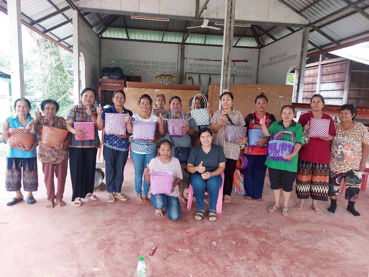สำนักงานพัฒนาชุมชนอำเภอเมืองสกลนคร: ดำเนินการโครงการส่งเสริมการออมและพัฒนาทักษะทางการเงิน (Fanancial Literacy) ไตรมาสที่ 3