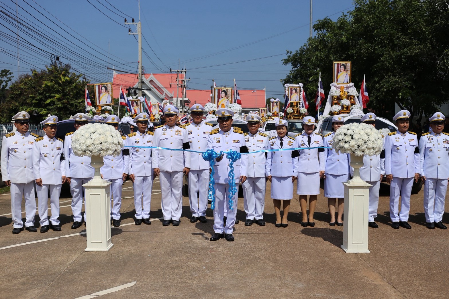 สำนักงานพัฒนาชุมชนอำเภอเมืองสกลนคร: ร่วมพิธีมอบเงินพระราชทานขวัญถุงกองทุนแม่ของแผ่นดิน จังหวัดสกลนคร ประจำปี 2569