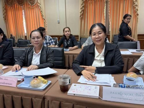 สำนักงานพัฒนาชุมชนอำเภอเมืองสกลนคร: ร่วมร่วมประชุมงานกองทุนพัฒนาบทบาทสตรี จังหวัดสกลนคร และประชุมผู้บริหารและนักวิชาการพัฒนาชุมชนจังหวัดสกลนคร ครั้งที่ 6/2569 